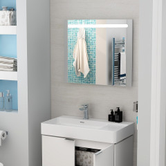 Blade 750 Illuminated Mirror